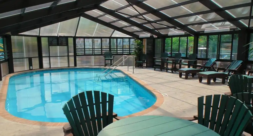 Baymont by Wyndham Gatlinburg On The River inside pool