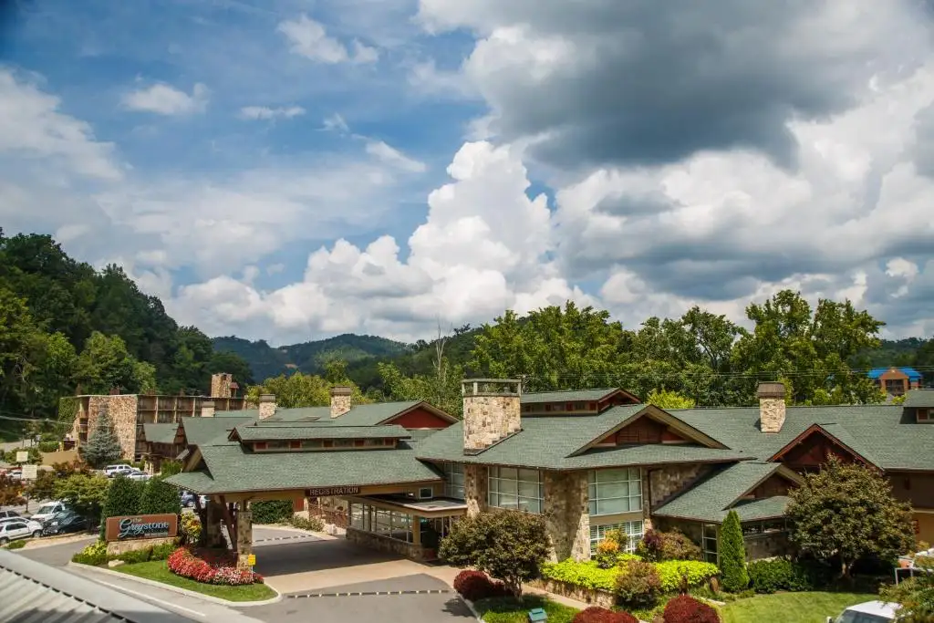 greystone lodge 1